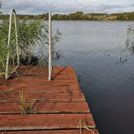 Domek Nad Jeziorem Parque de Campismo *